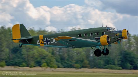 Junkers Ju 52 .